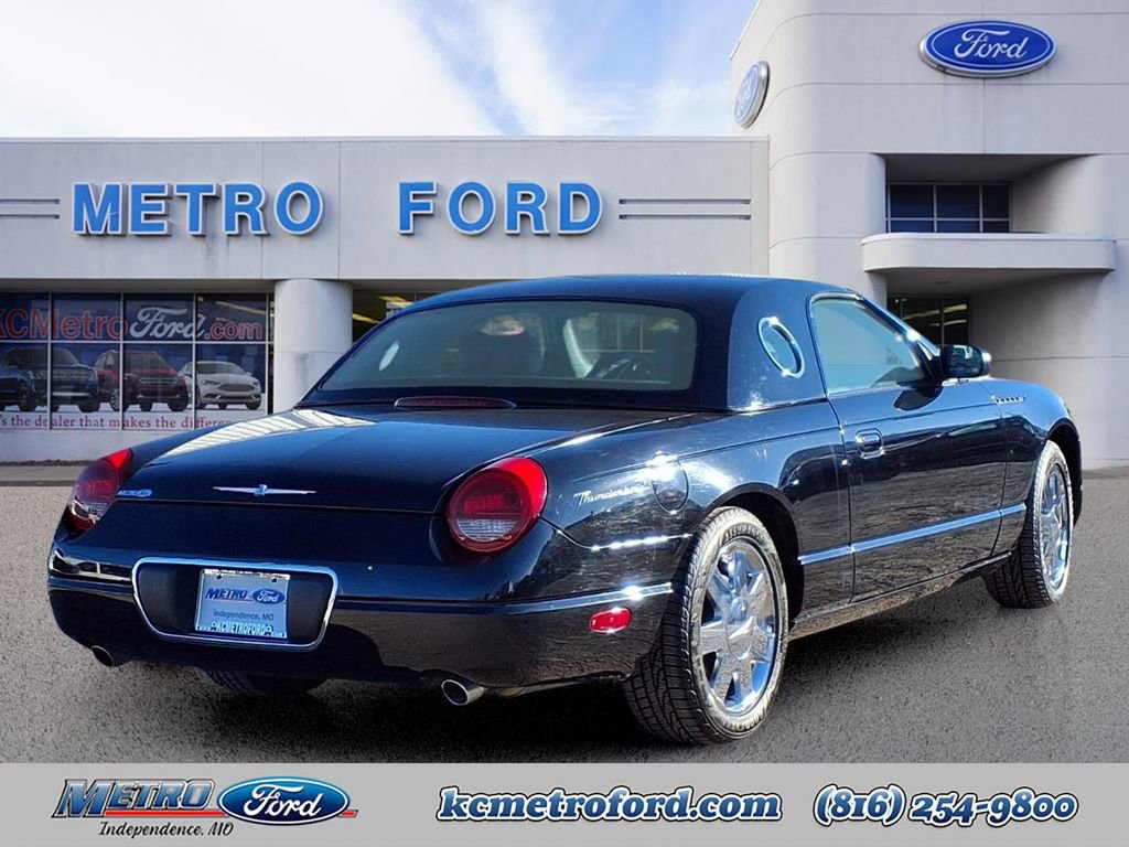 Used 2002 Ford Thunderbird image 3