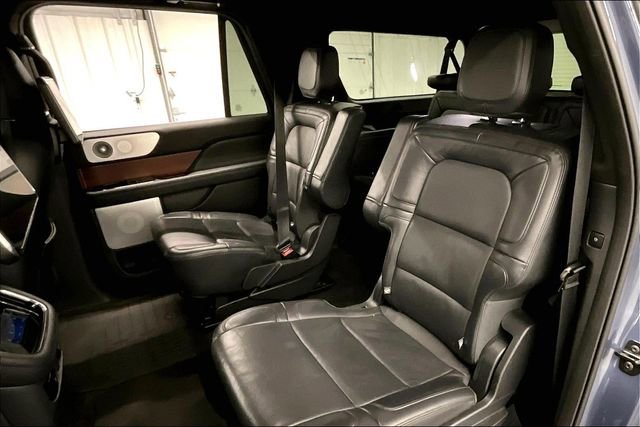 Used 2023 Lincoln Navigator L Reserve image 22