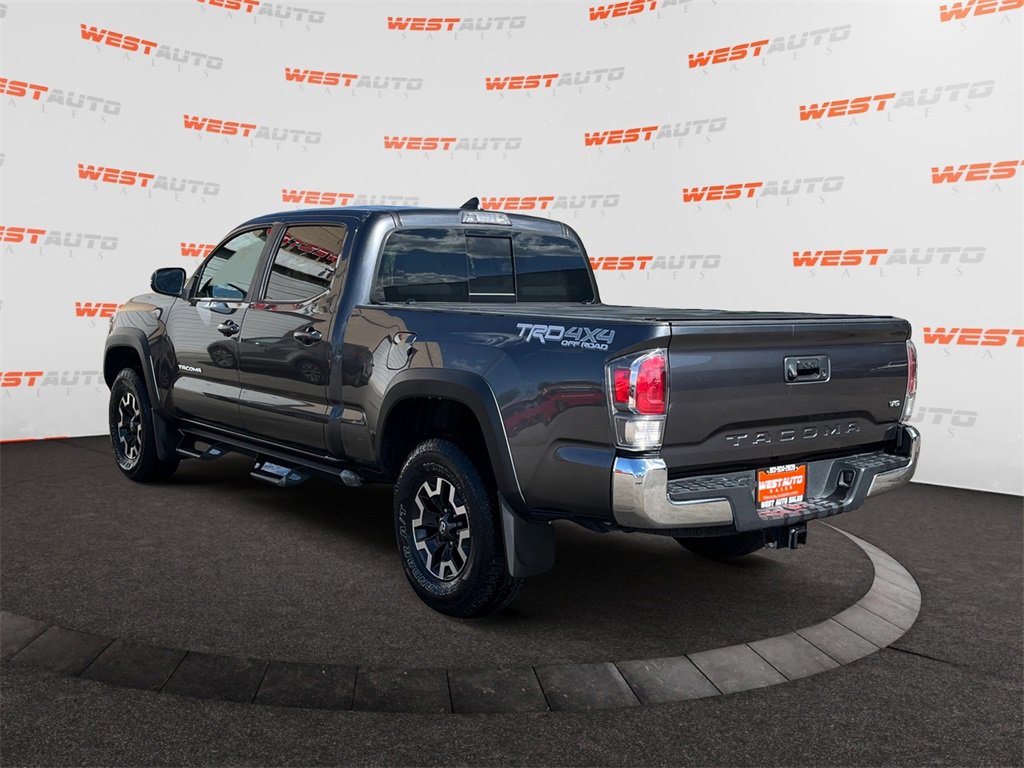 Used 2022 Toyota Tacoma TRD Off-Road image 3