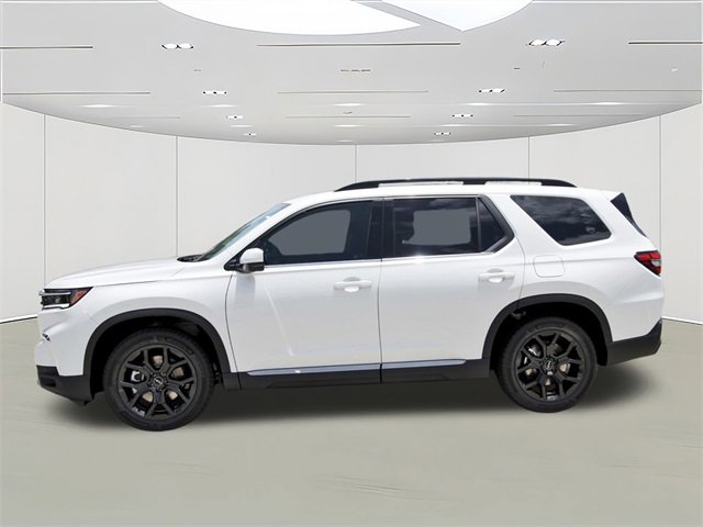 New 2025 Honda Pilot Touring image 6