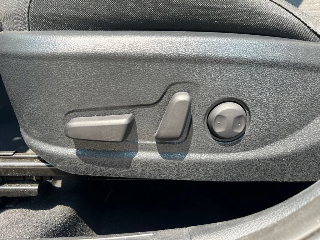 Used 2025 Kia Soul EX FWD image 16