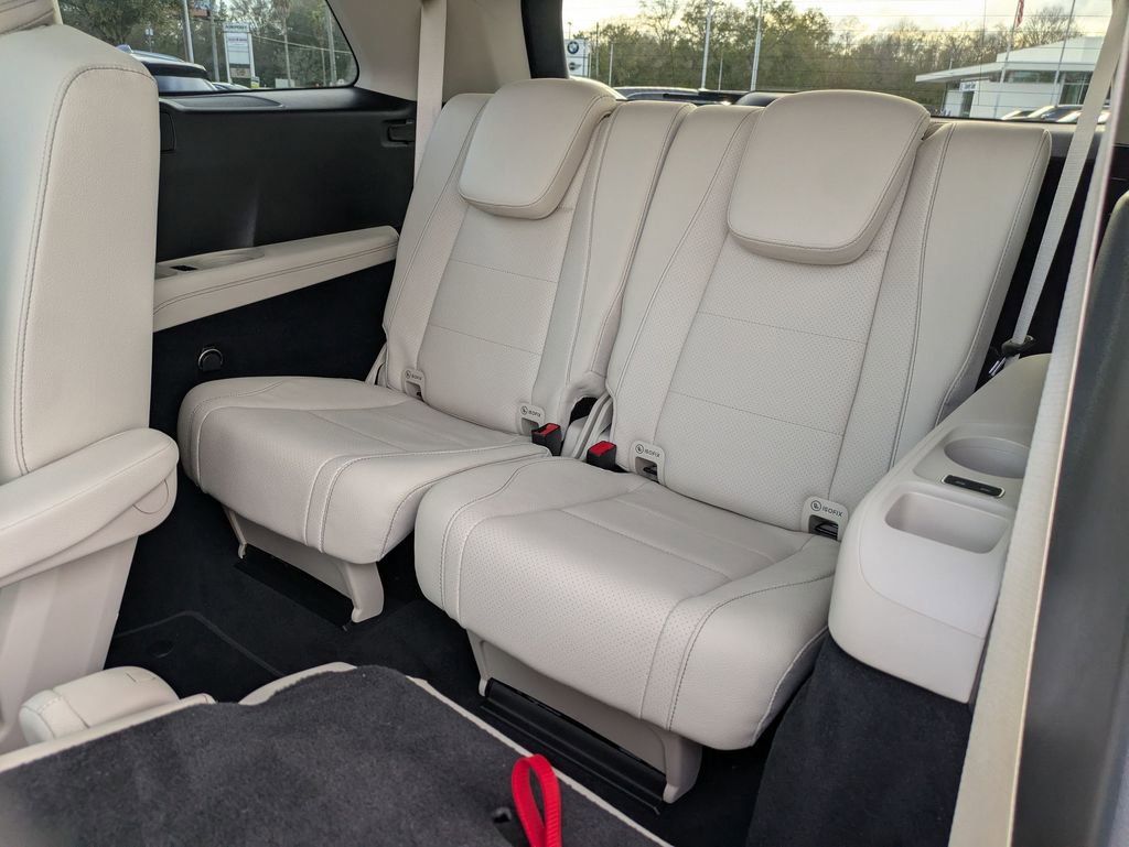 Used 2022 Mercedes-Benz GLS 450 4MATIC image 32