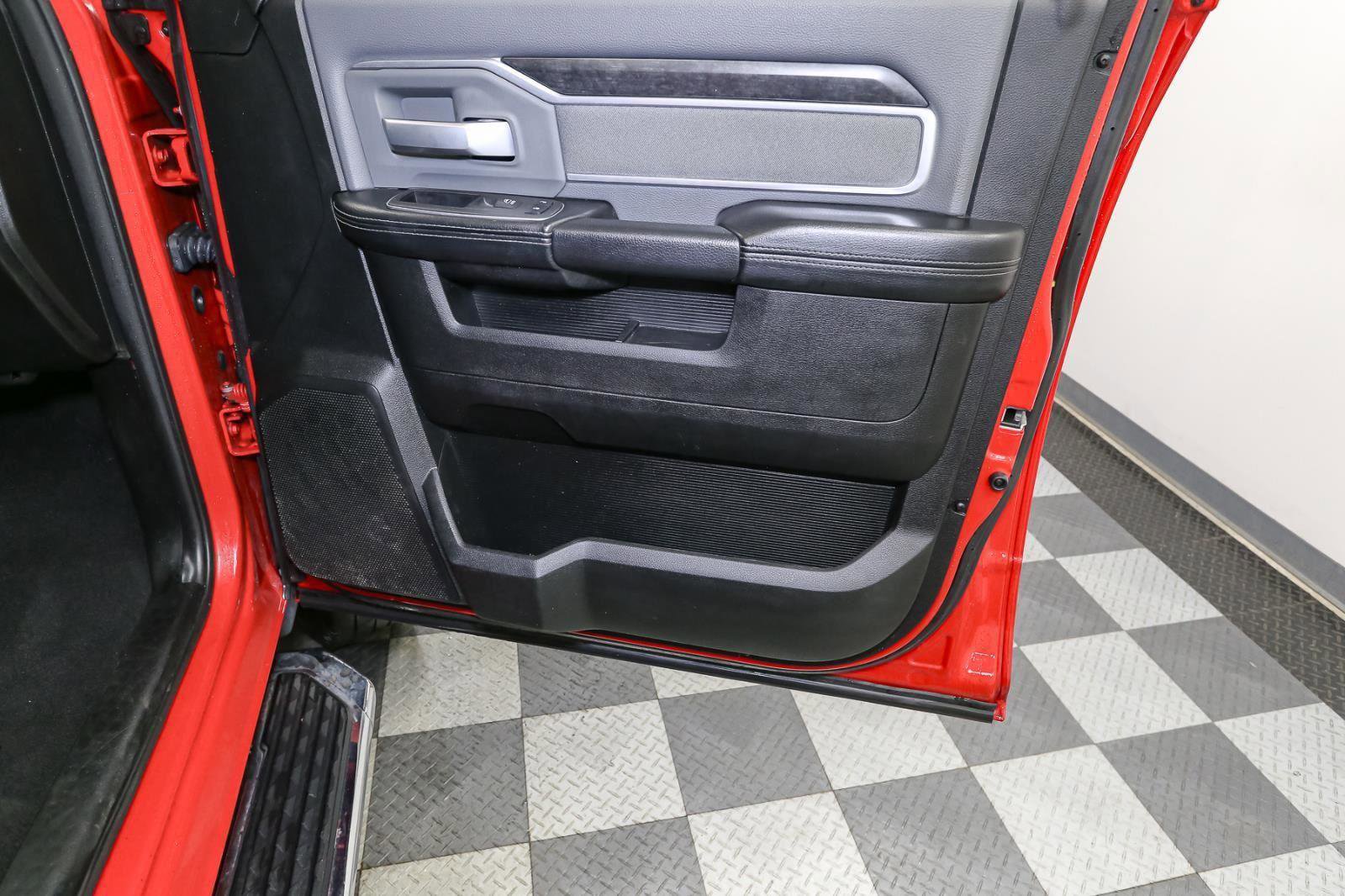 Used 2023 RAM 2500 Big Horn w/ Level 1 Equipment Group image 25