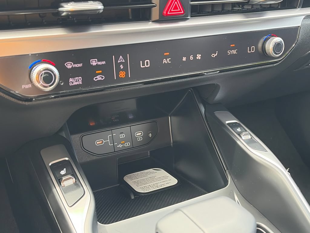 New 2026 Kia Sorento S AWD/4WD image 21