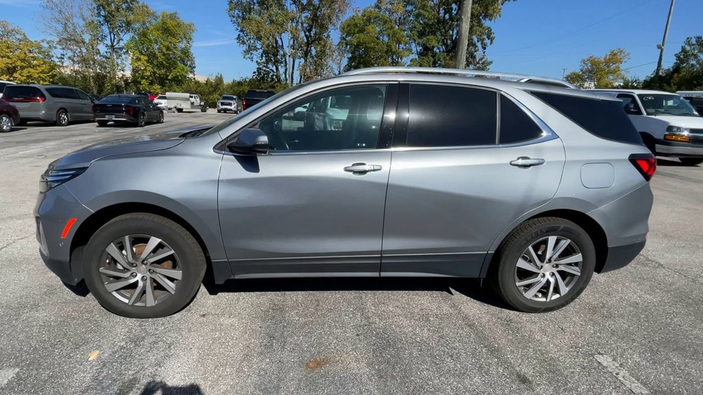 Used 2024 Chevrolet Equinox Premier AWD/4WD image 7