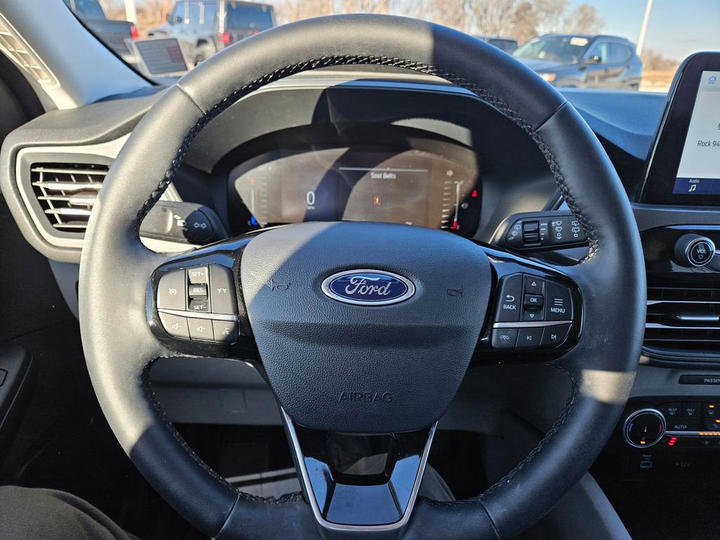 Used 2023 Ford Escape Active image 12