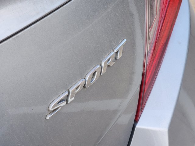 Used 2019 Honda Civic Sport image 10