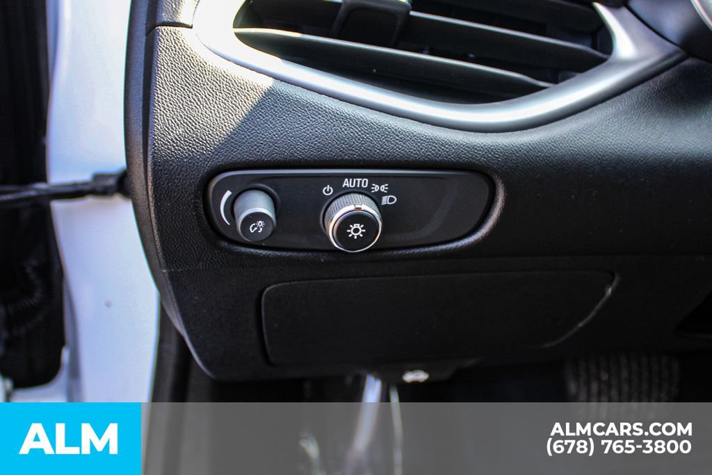 Used 2024 Chevrolet Malibu LT FWD image 30