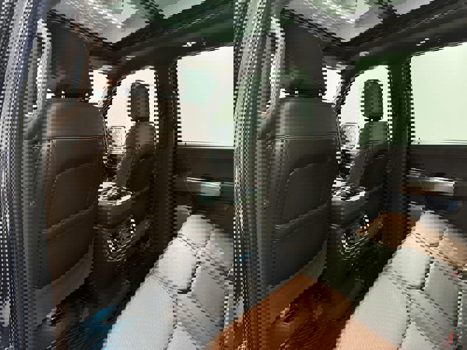 Used 2021 Ford F150 King Ranch w/ Equipment Group 601A High AWD/4WD image 29