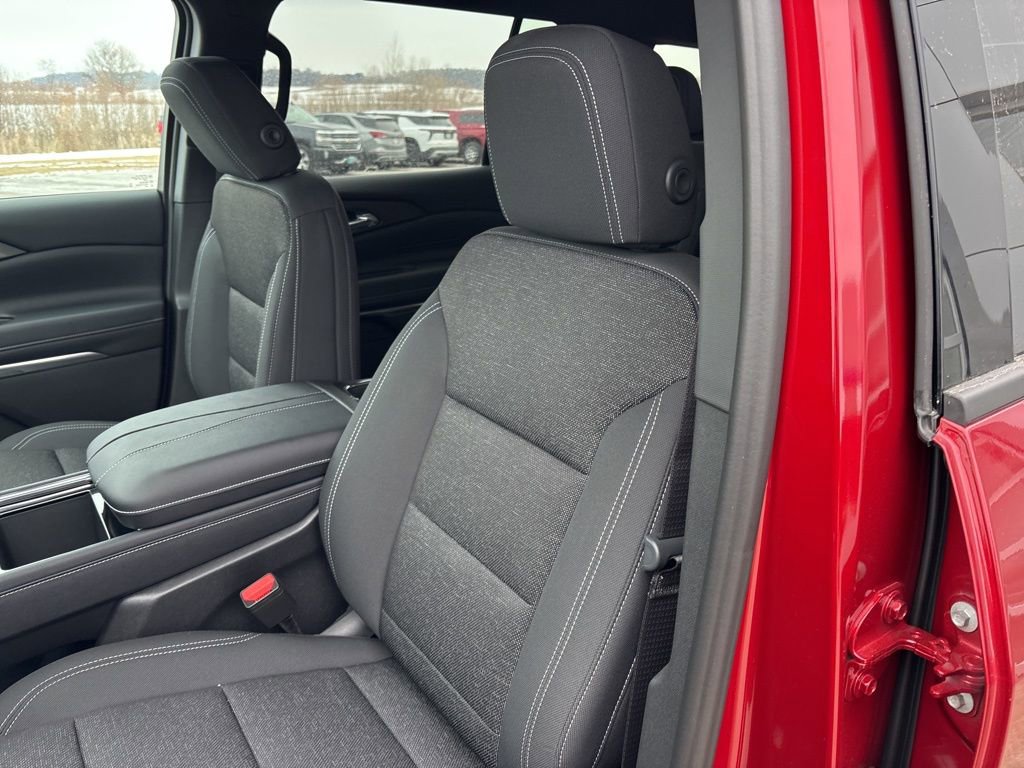 New 2026 Chevrolet Traverse LT w/ Driver Confidence Package image 13
