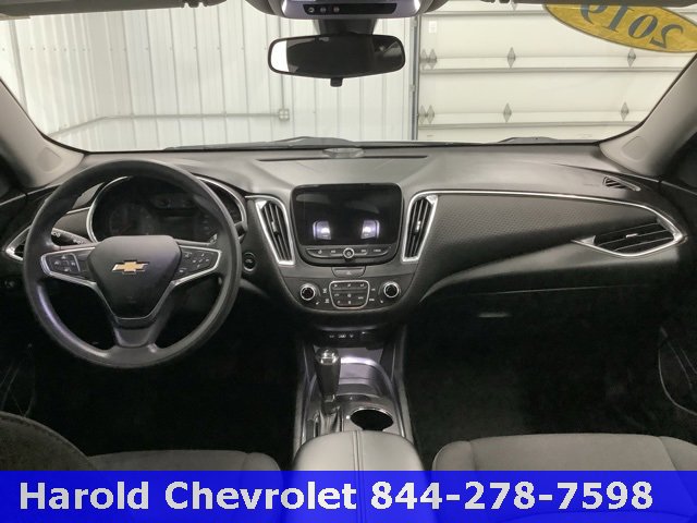 Used 2019 Chevrolet Malibu LT image 13