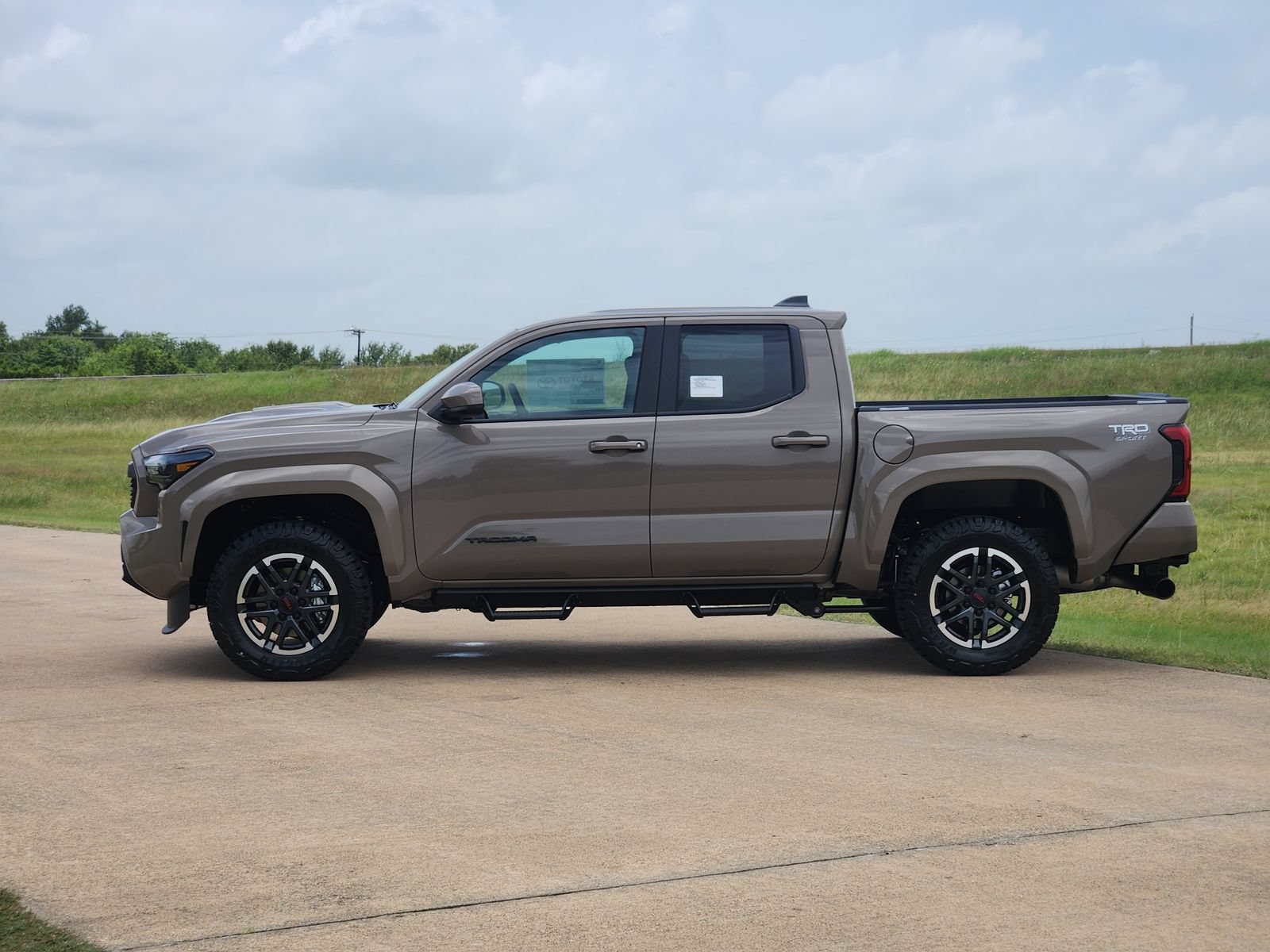 New 2026 Toyota Tacoma TRD Sport AWD/4WD image 7