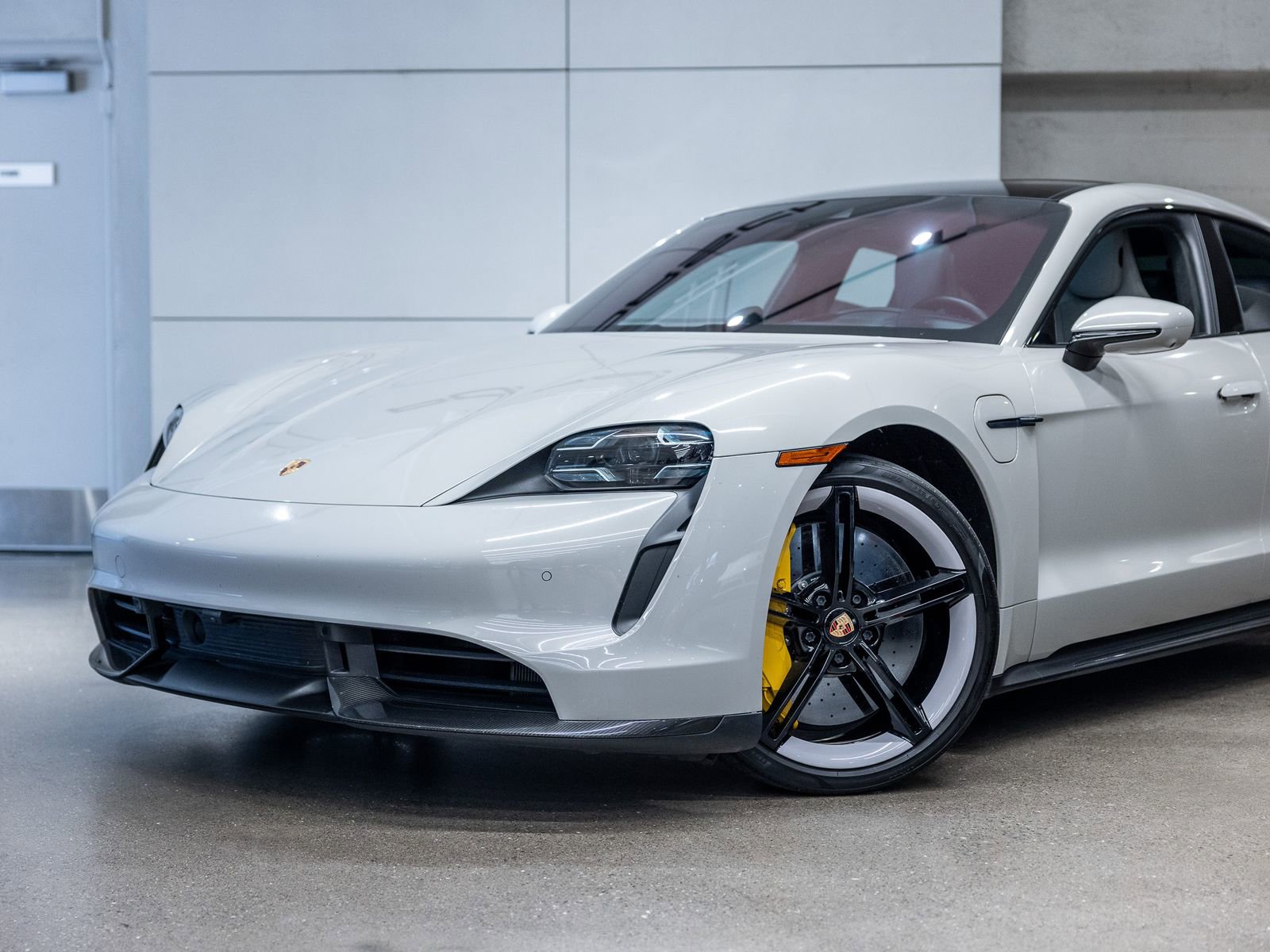 Certified 2021 Porsche Taycan Turbo S image 19