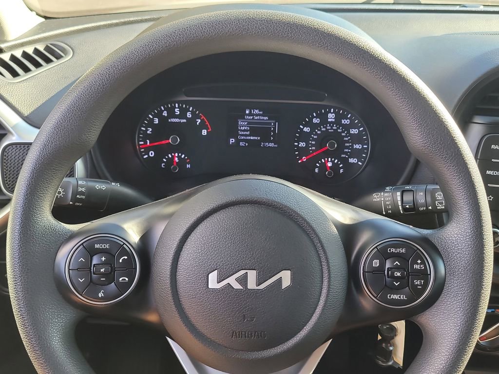 Used 2022 Kia Soul LX image 24