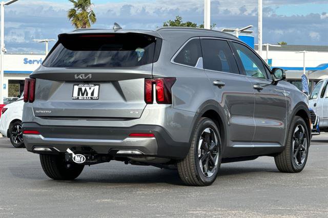 New 2026 Kia Sorento EX w/ EX Premium Package AWD/4WD image 4
