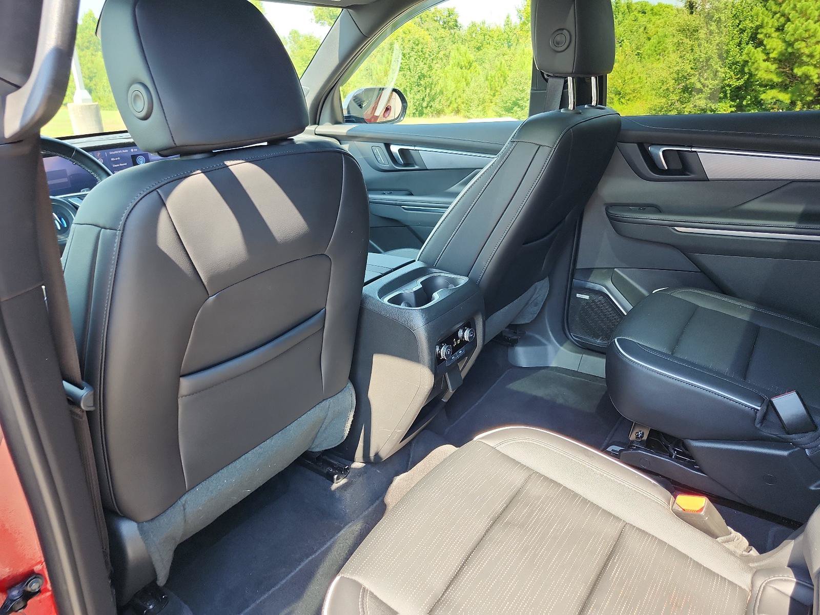Certified 2025 Buick Enclave Sport Touring w/ Power Package AWD/4WD image 12