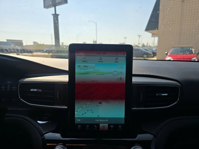 Used 2023 Ford Explorer ST w/ Technology Package image 18