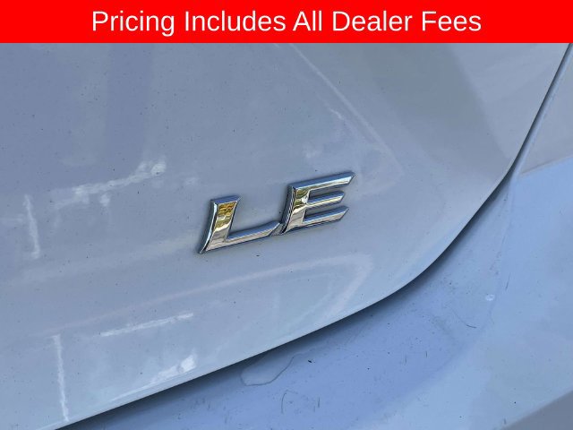 Used 2025 Toyota Camry LE FWD image 12