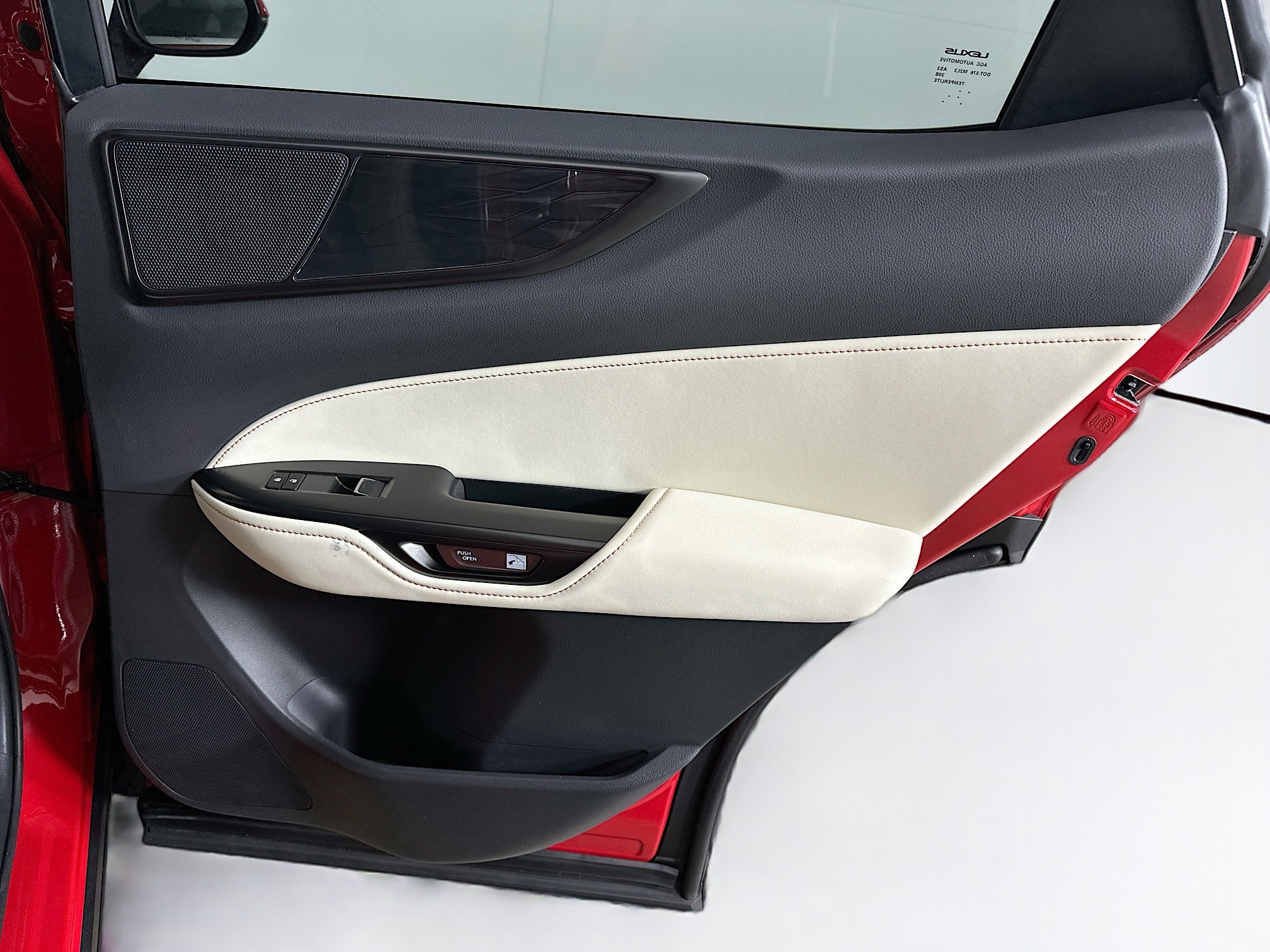 Used 2024 Lexus NX 250 FWD image 31