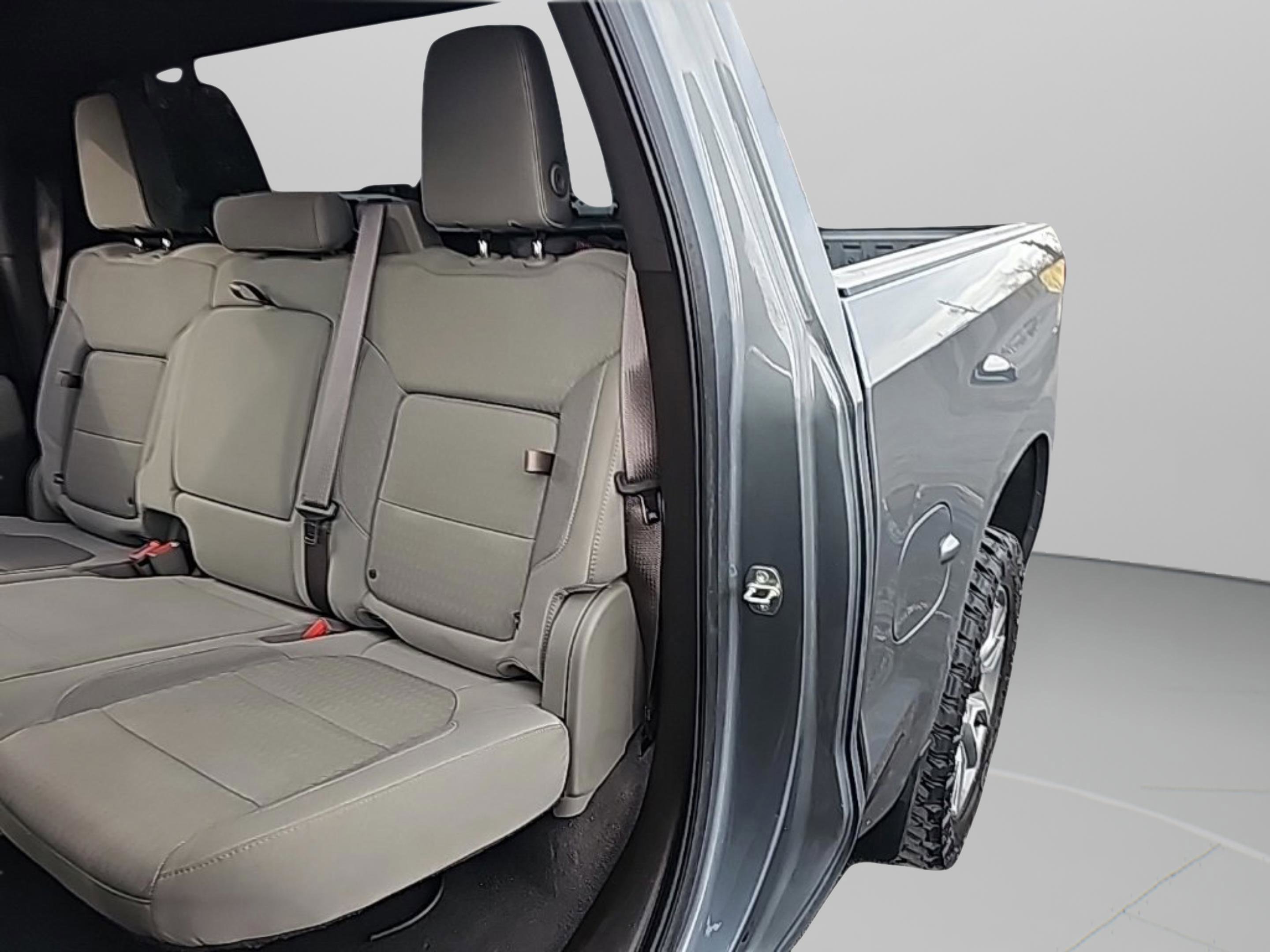 Used 2019 Chevrolet Silverado 1500 RST w/ All-Star Edition image 30