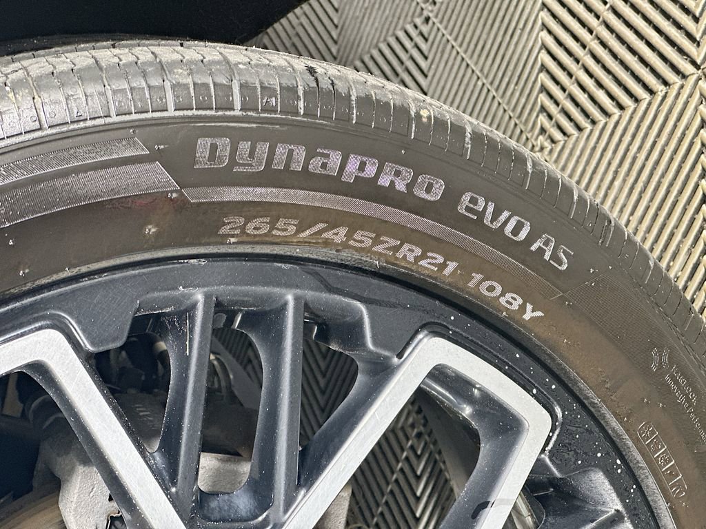 Used 2023 Chevrolet Blazer RS w/ Driver Confidence II Package image 34