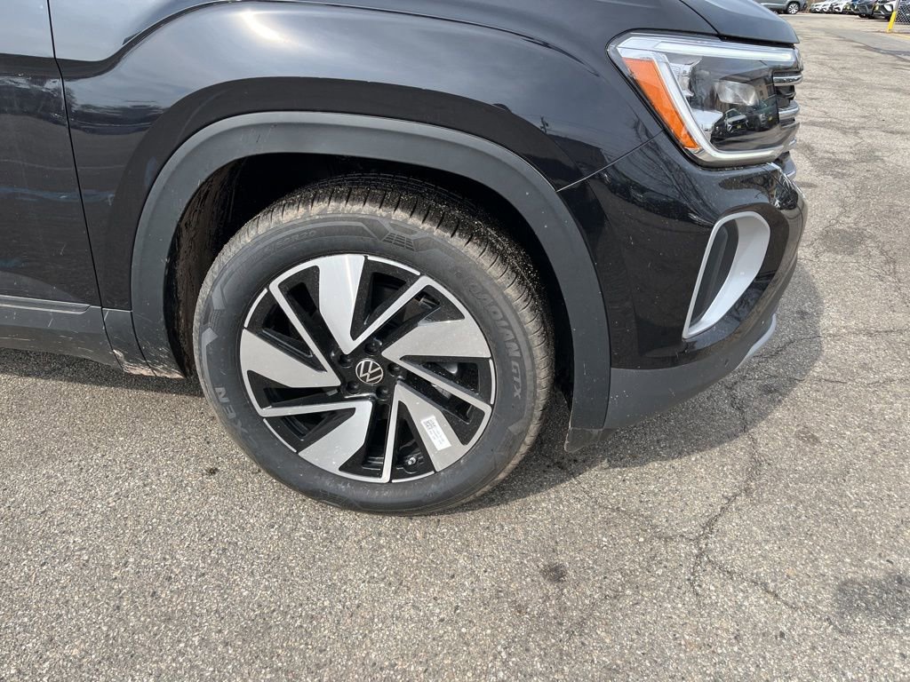 New 2026 Volkswagen Atlas SE AWD/4WD image 3