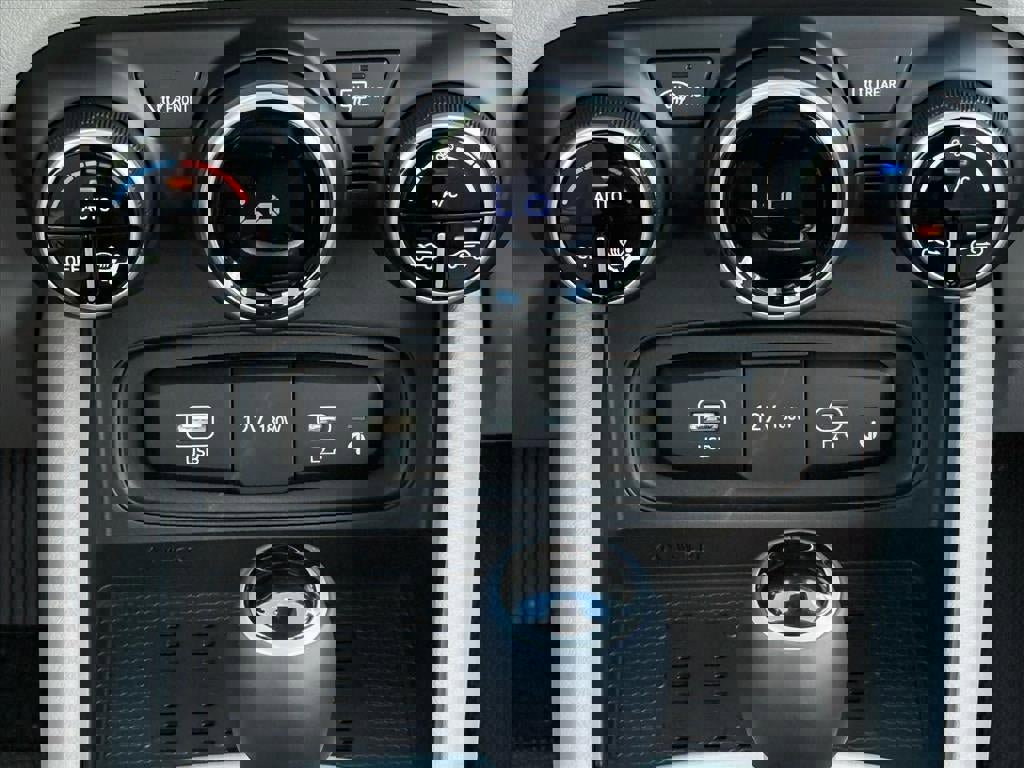 New 2026 Hyundai Venue SEL image 23