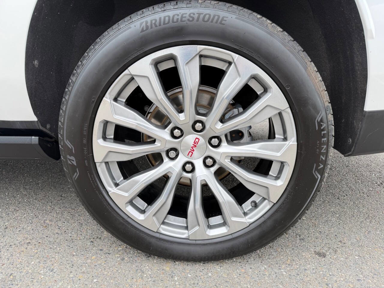 Used 2021 GMC Yukon XL Denali w/ Denali Ultimate Package image 4