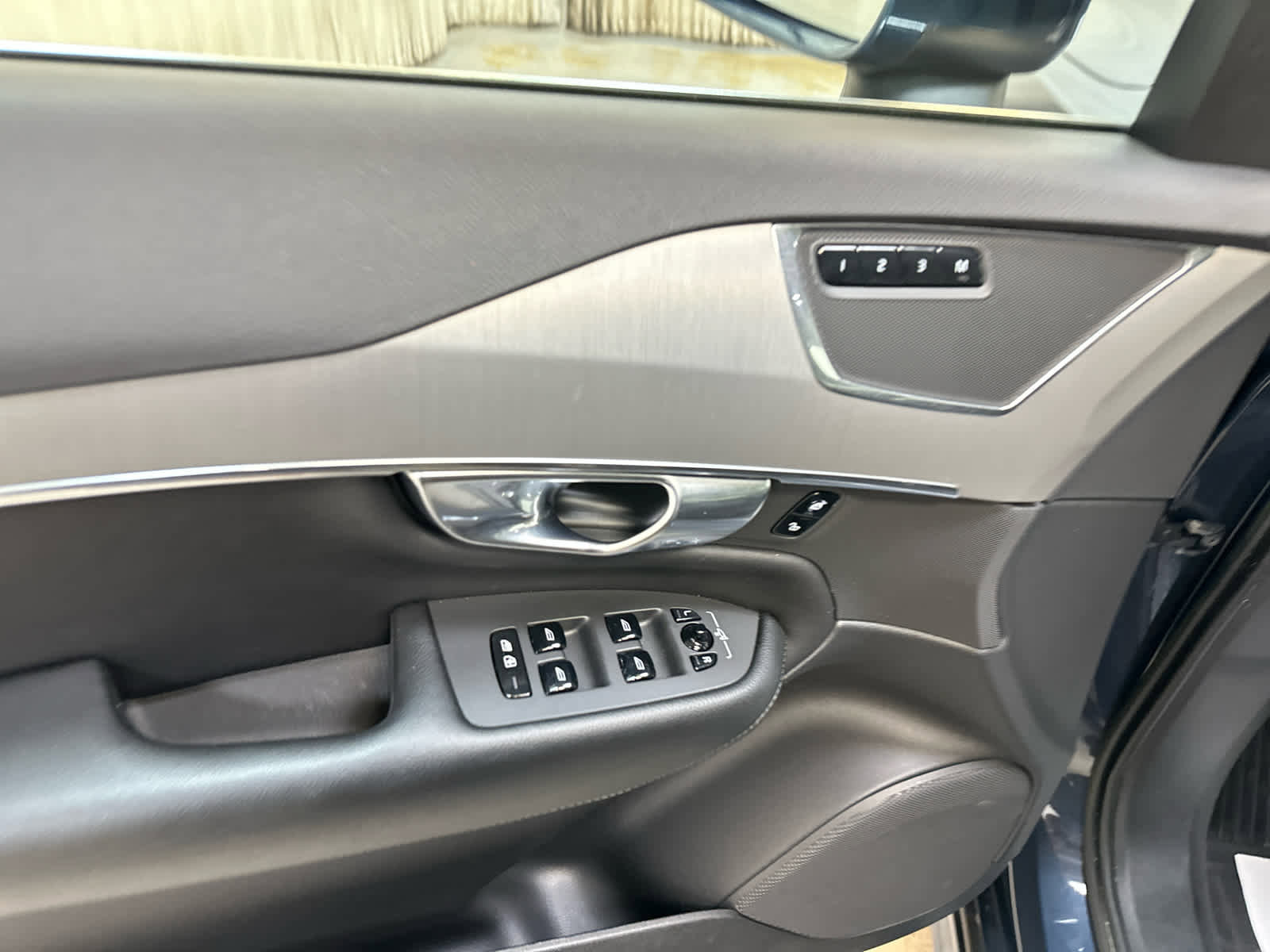 Used 2023 Volvo XC90 B5 Core w/ Protection Package image 26