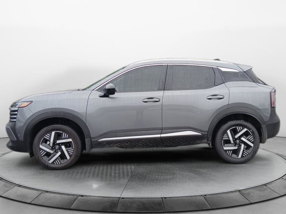 Certified 2026 Nissan Kicks SV w/ SV Premium Package FWD image 4