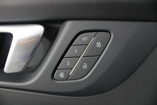 New 2026 Buick Enclave Preferred w/ Power Package image 17