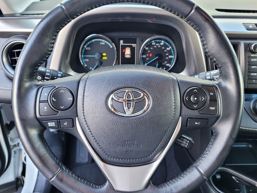 Used 2017 Toyota RAV4 XLE w/ Convenience Package image 22