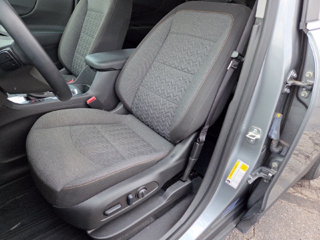 Used 2024 Chevrolet Equinox LT FWD image 22