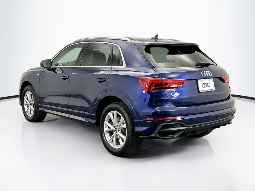 Certified 2025 Audi Q3 2.0T Premium w/ Convenience Package image 7