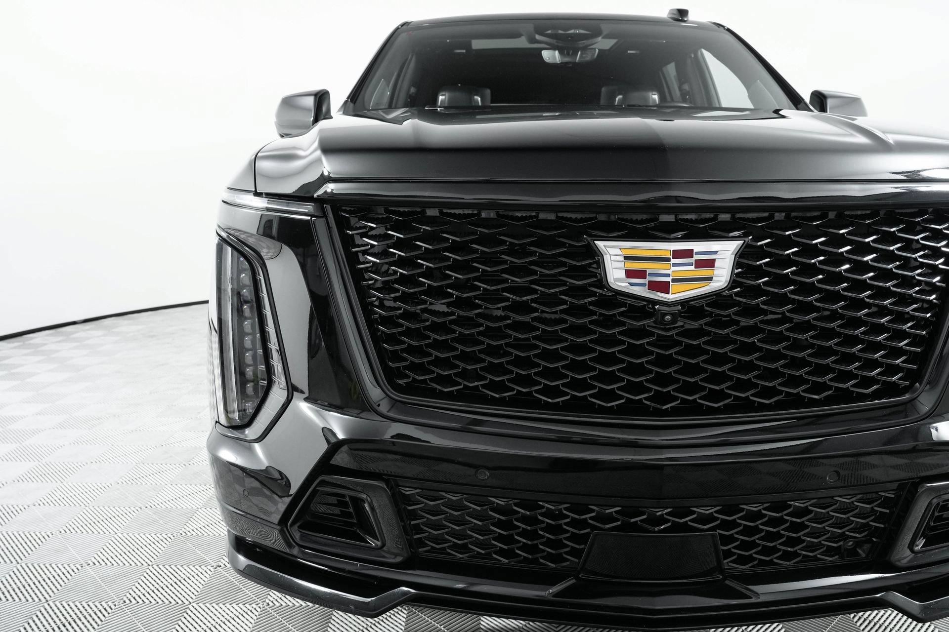 Used 2025 Cadillac Escalade V w/ LPO, Floor Liner Package AWD/4WD image 53
