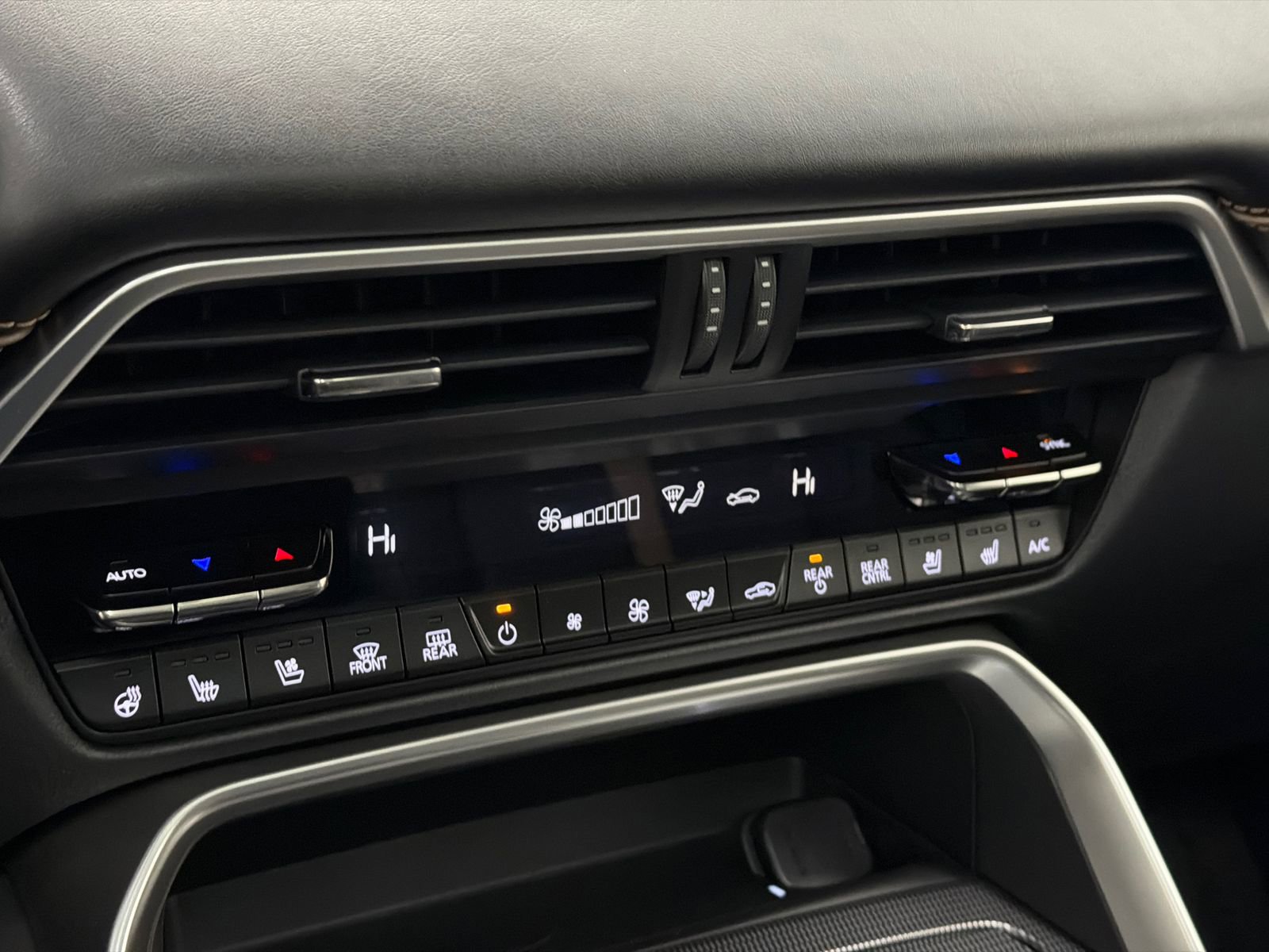 New 2026 MAZDA CX-90 3.3 Turbo w/ Premium Plus Pkg image 31