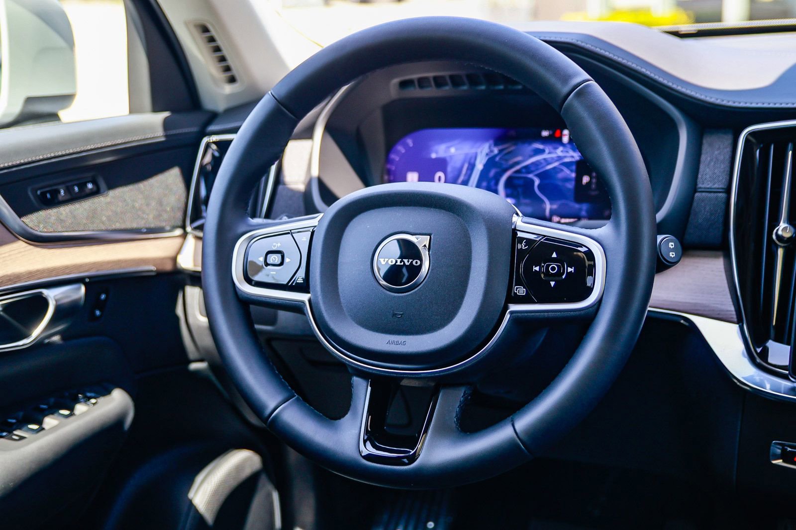 Used 2026 Volvo XC90 B5 Core image 16