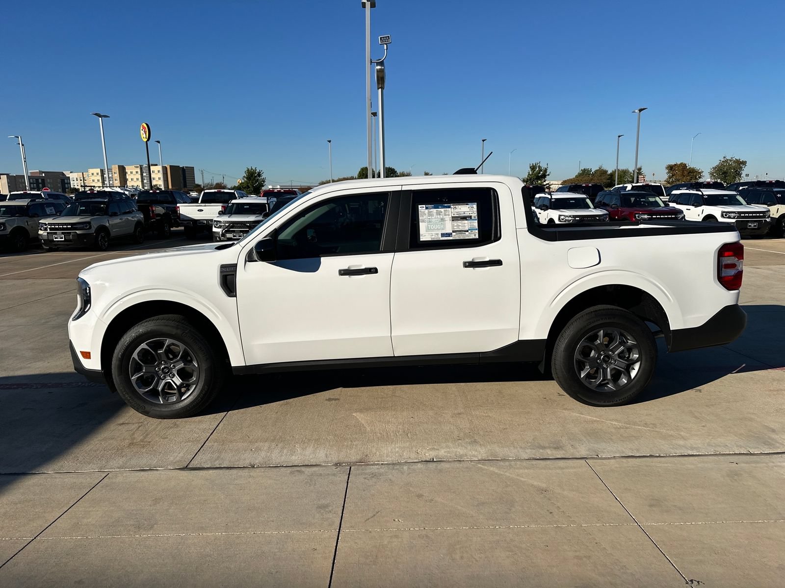 New 2025 Ford Maverick XLT w/ XLT Luxury Package AWD/4WD video 2