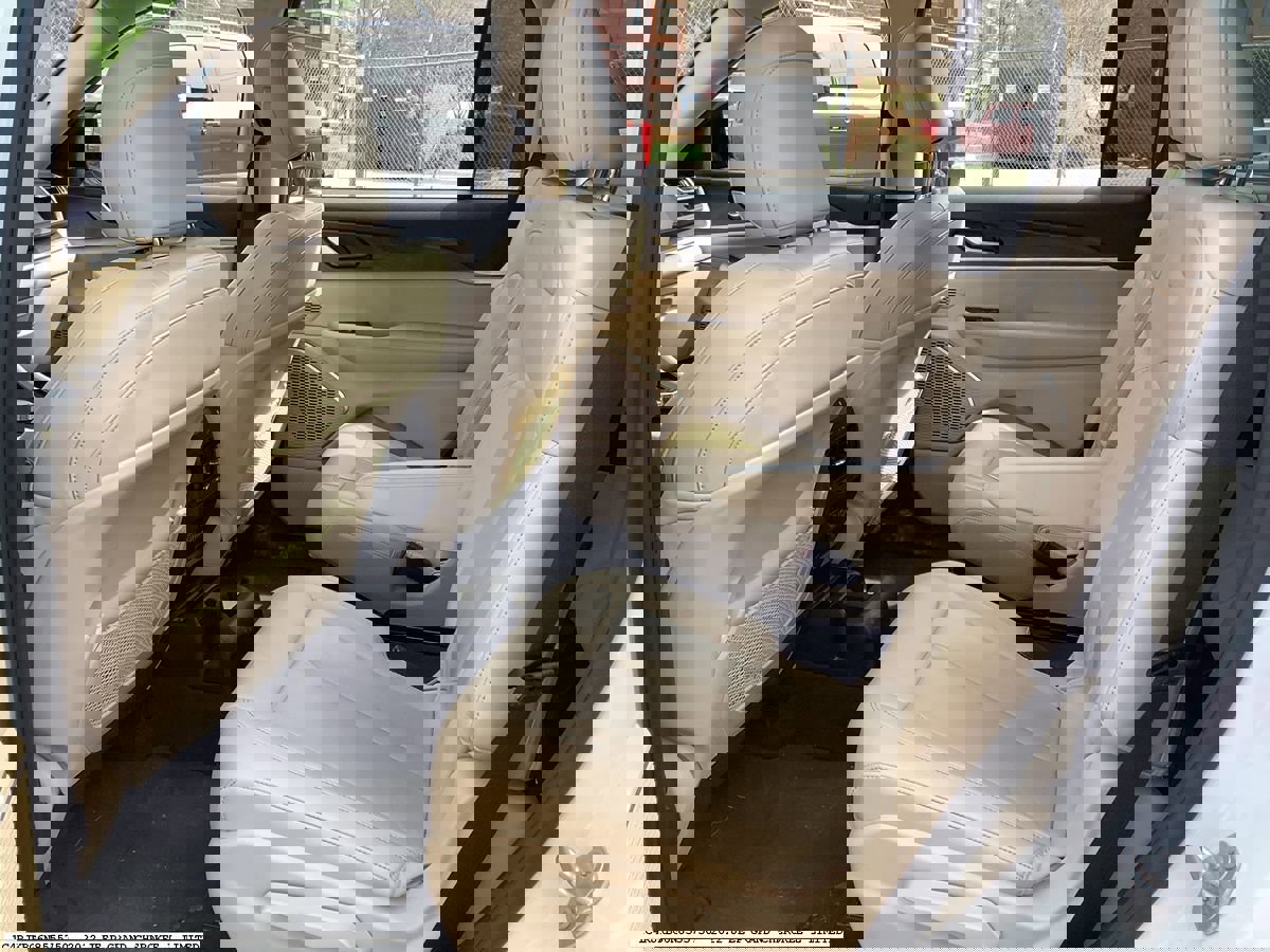 Used 2022 Jeep Grand Cherokee L Limited image 10