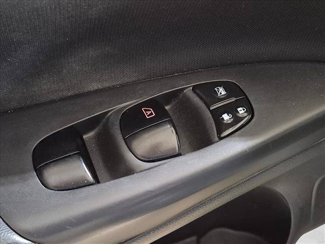 Used 2018 Nissan Sentra SV FWD image 11