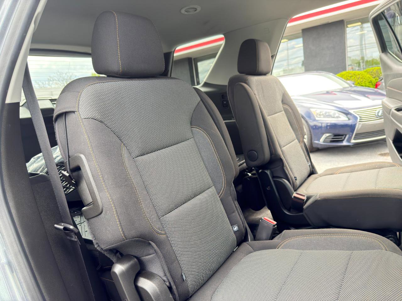 Used 2019 Chevrolet Traverse LT w/ LPO, Floor Liner Package AWD/4WD image 41