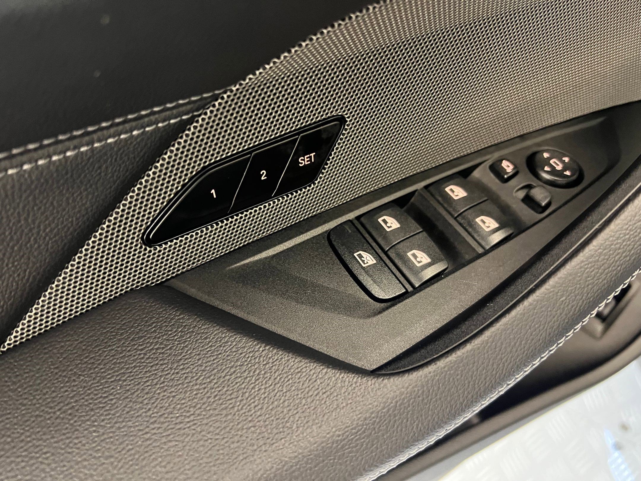 New 2026 BMW 430i xDrive w/ M Sport Package image 24