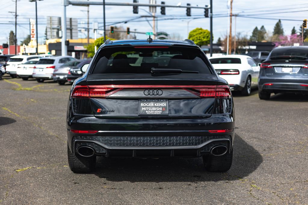 Used 2023 Audi RS Q8 image 11