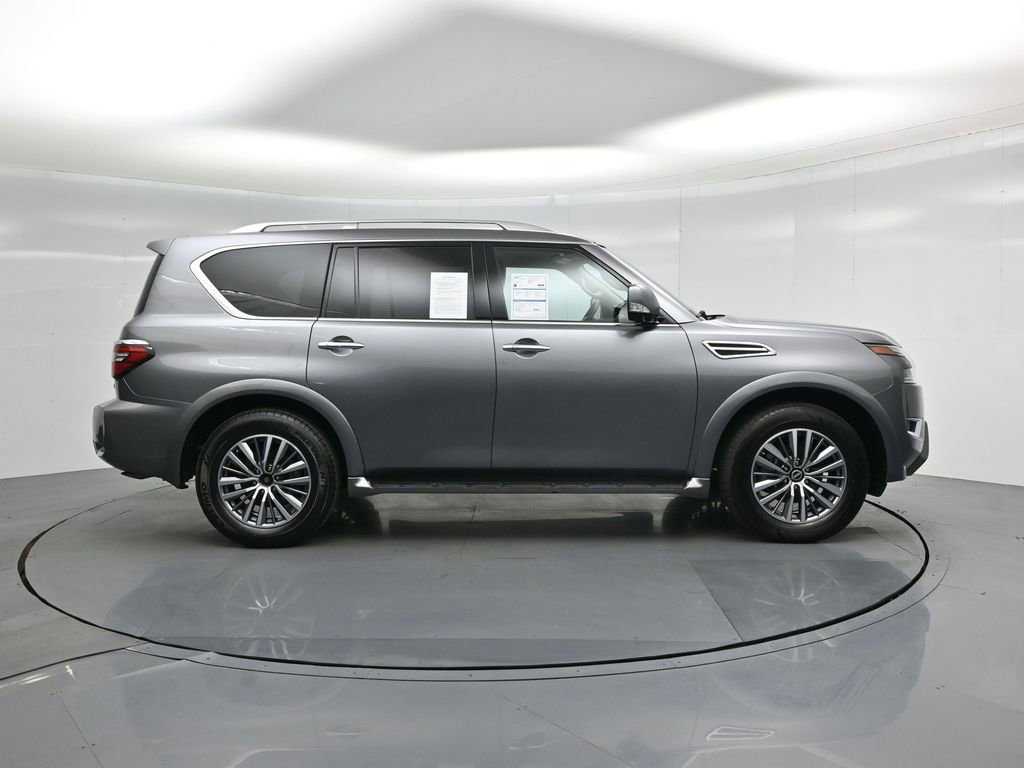 Used 2024 Nissan Armada SL image 32