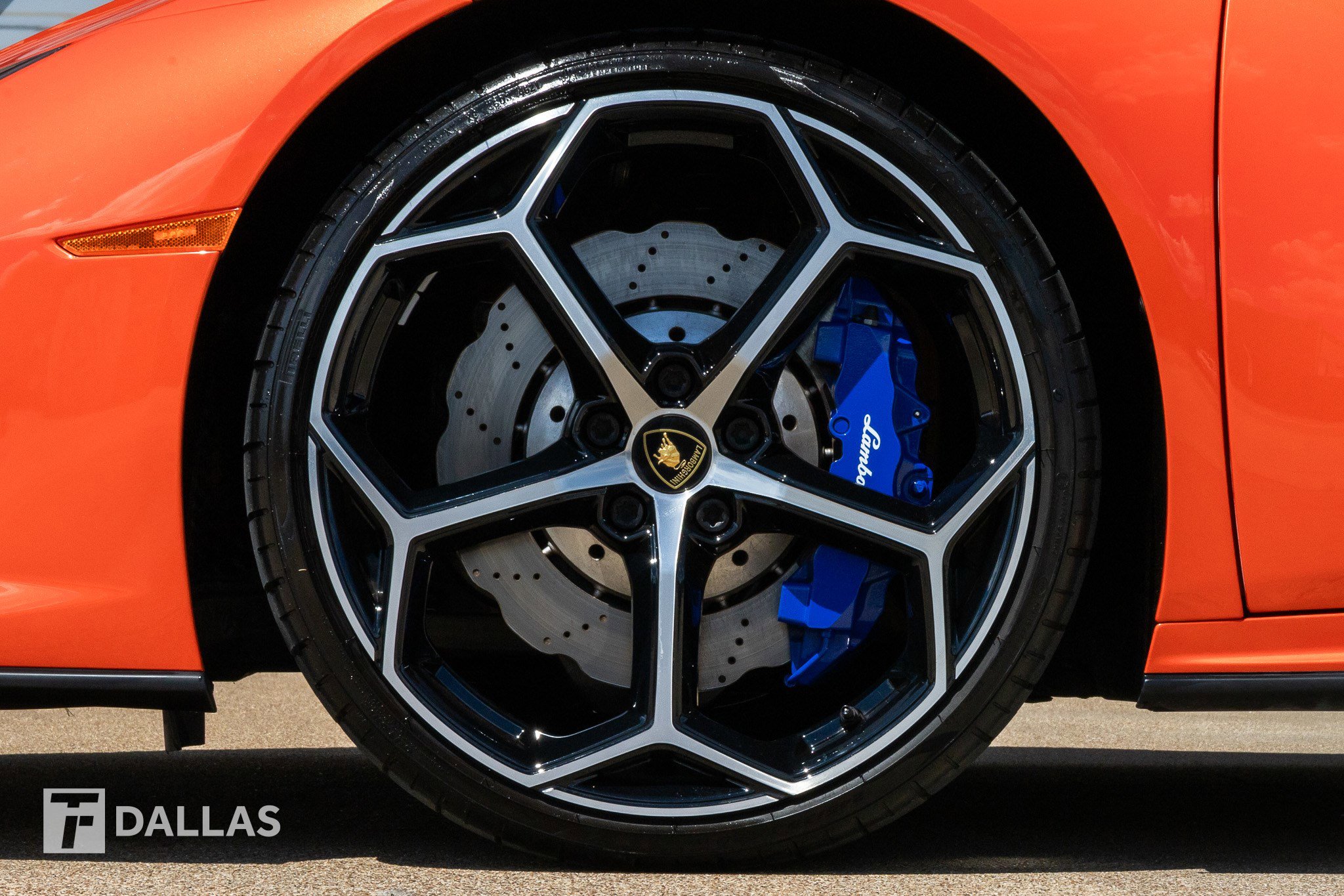 Used 2022 Lamborghini Huracan EVO image 8