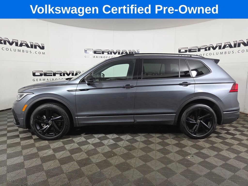 Certified 2023 Volkswagen Tiguan SE R-Line image 8