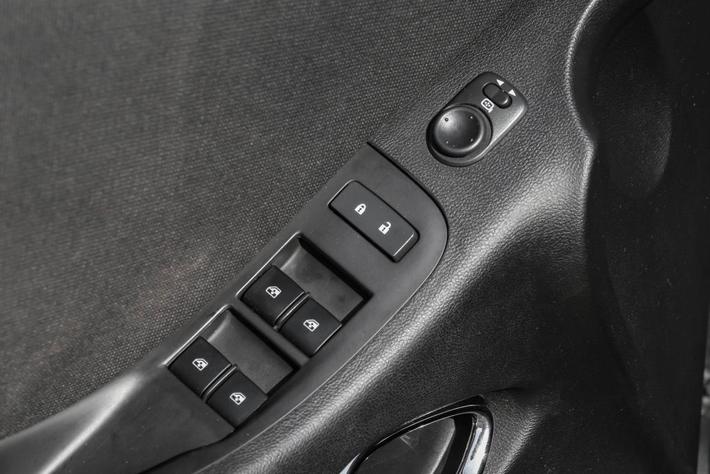 Used 2014 Chevrolet Camaro SS image 41