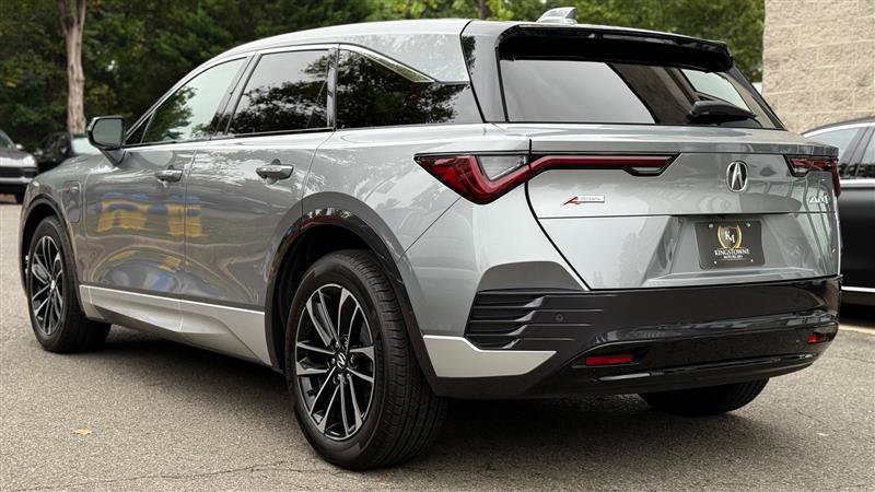 Used 2024 Acura ZDX A-Spec image 4