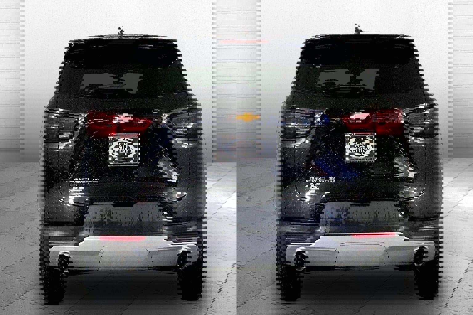 Used 2025 Chevrolet Blazer LT image 3