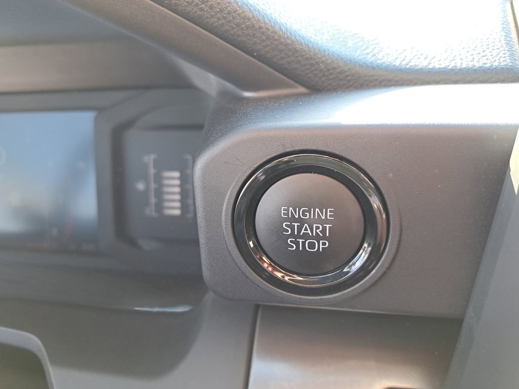 Certified 2024 Toyota Tacoma SR5 image 26